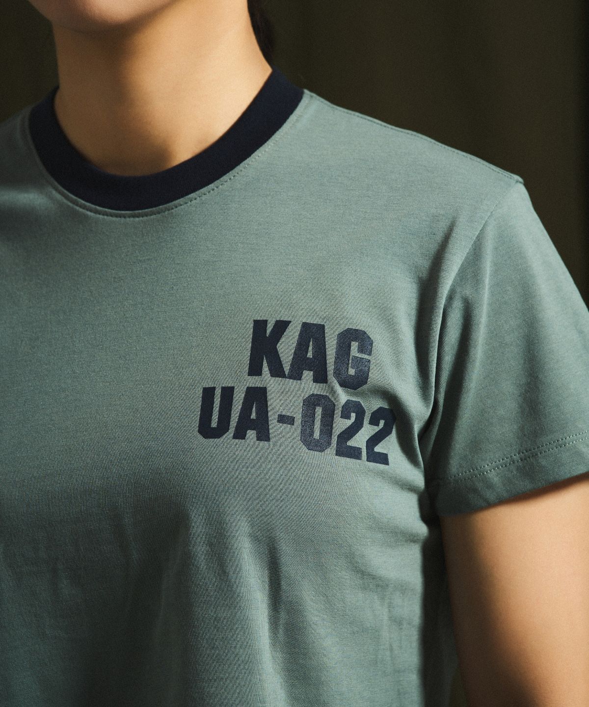 카키그라도(KHAKI GRADO) UA-022 크롭 반팔 링거 티셔츠 (Field Khaki)