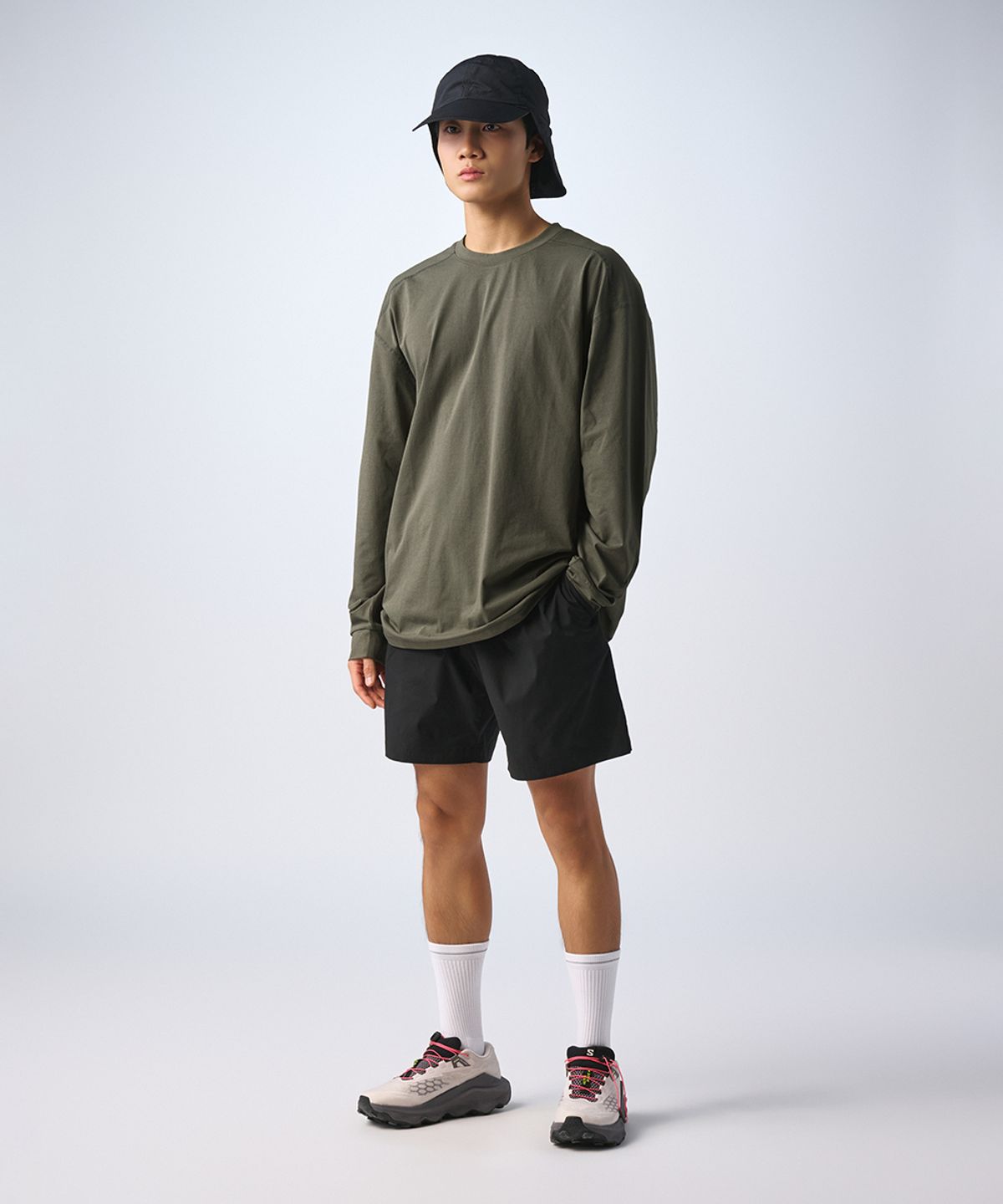 무신사 스탠다드 스포츠(MUSINSA STANDARD SPORTS) 퀵드라이 루즈핏 스티치 롱슬리브 (4color)