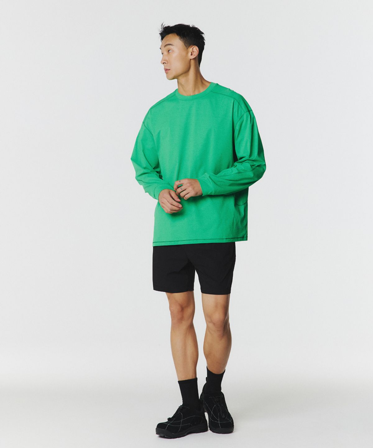 무신사 스탠다드 스포츠(MUSINSA STANDARD SPORTS) 퀵드라이 루즈핏 스티치 롱슬리브 (4color)