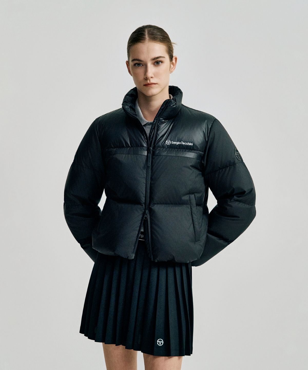 세르지오 타키니(SERGIO TACCHINI) W 쿠쉬웜 숏 다운점퍼 (Black)