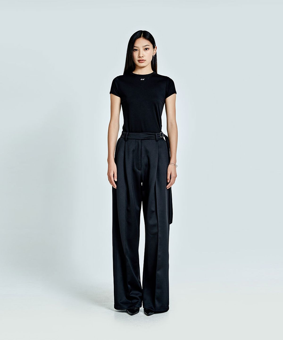 51퍼센트 포 우먼(51PERCENT FOR WOMAN) Boyfriend Louver Calm pants - Black (woman)