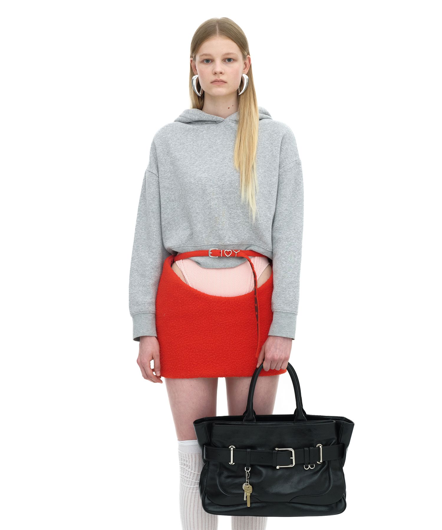 MUSINSA公式 | OSOI TOTE BROCLE [STONE BLACK]