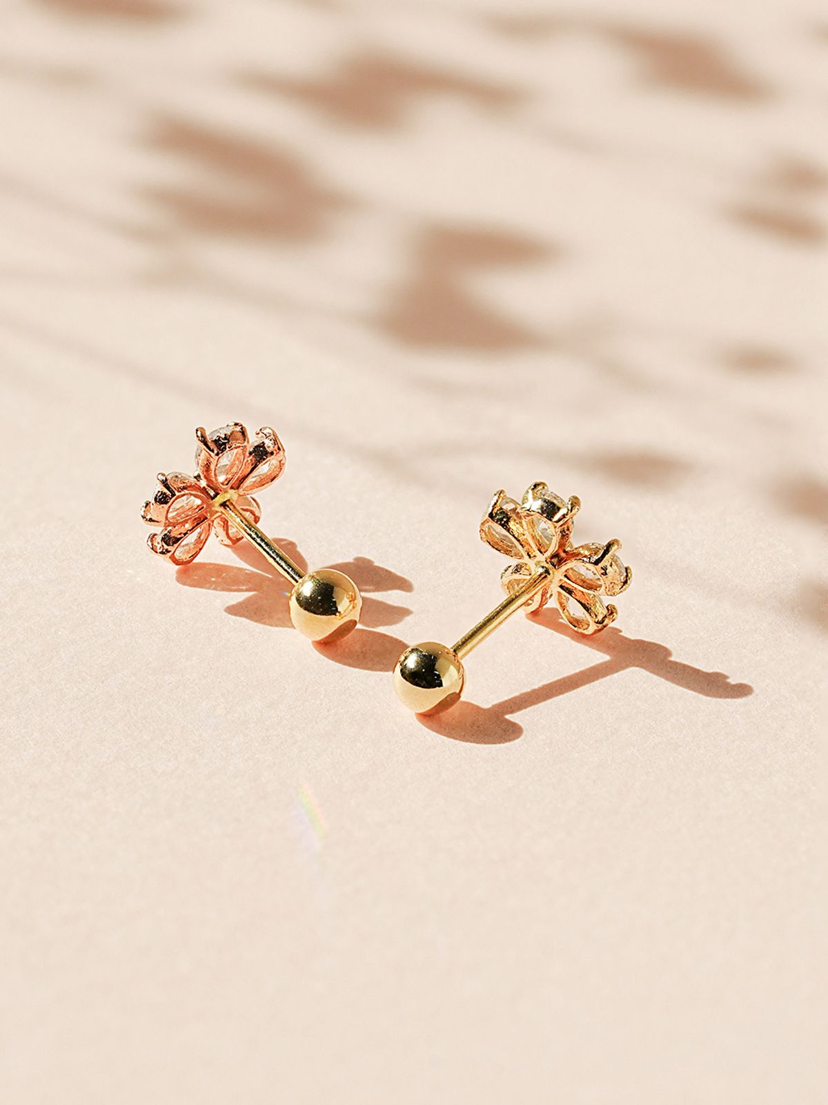 미니멀피어싱(MINIMALPIERCING) 14K 드리밍 플라워 피어싱 귀걸이
