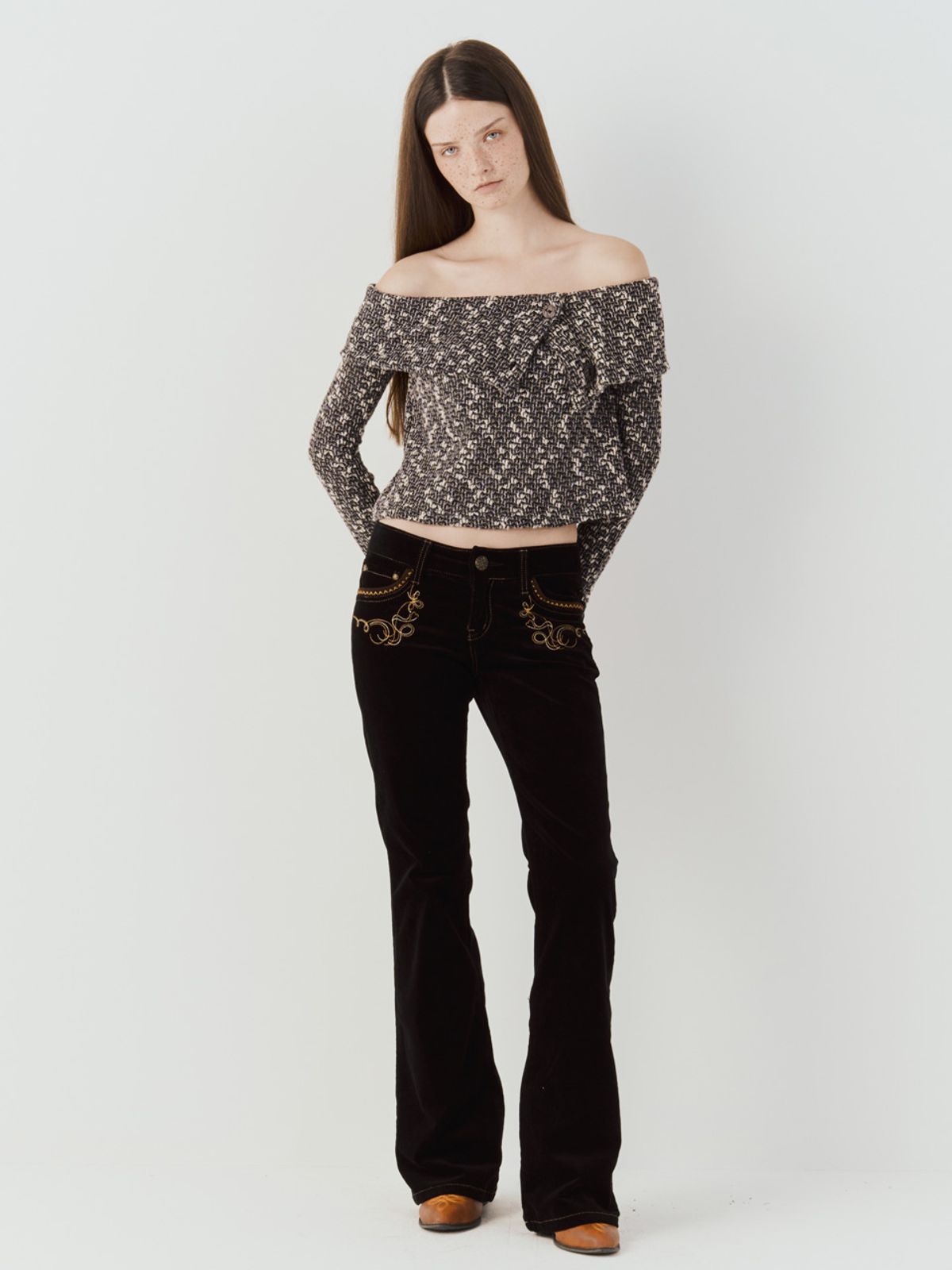 쎄쎄쎄(SETSETSET) AMBER WESTERN BOOTCUT PANTS