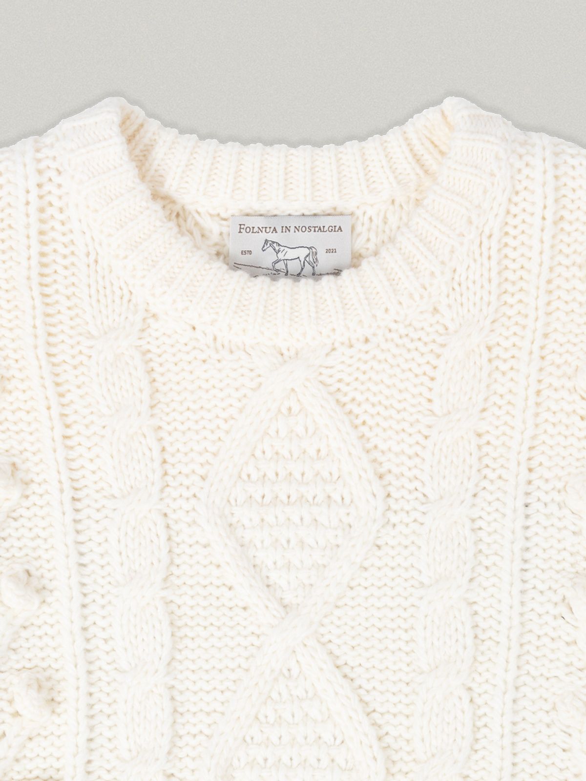 폴뉴아(FOLNUA) BUZZI BULKY KNIT [IVORY]