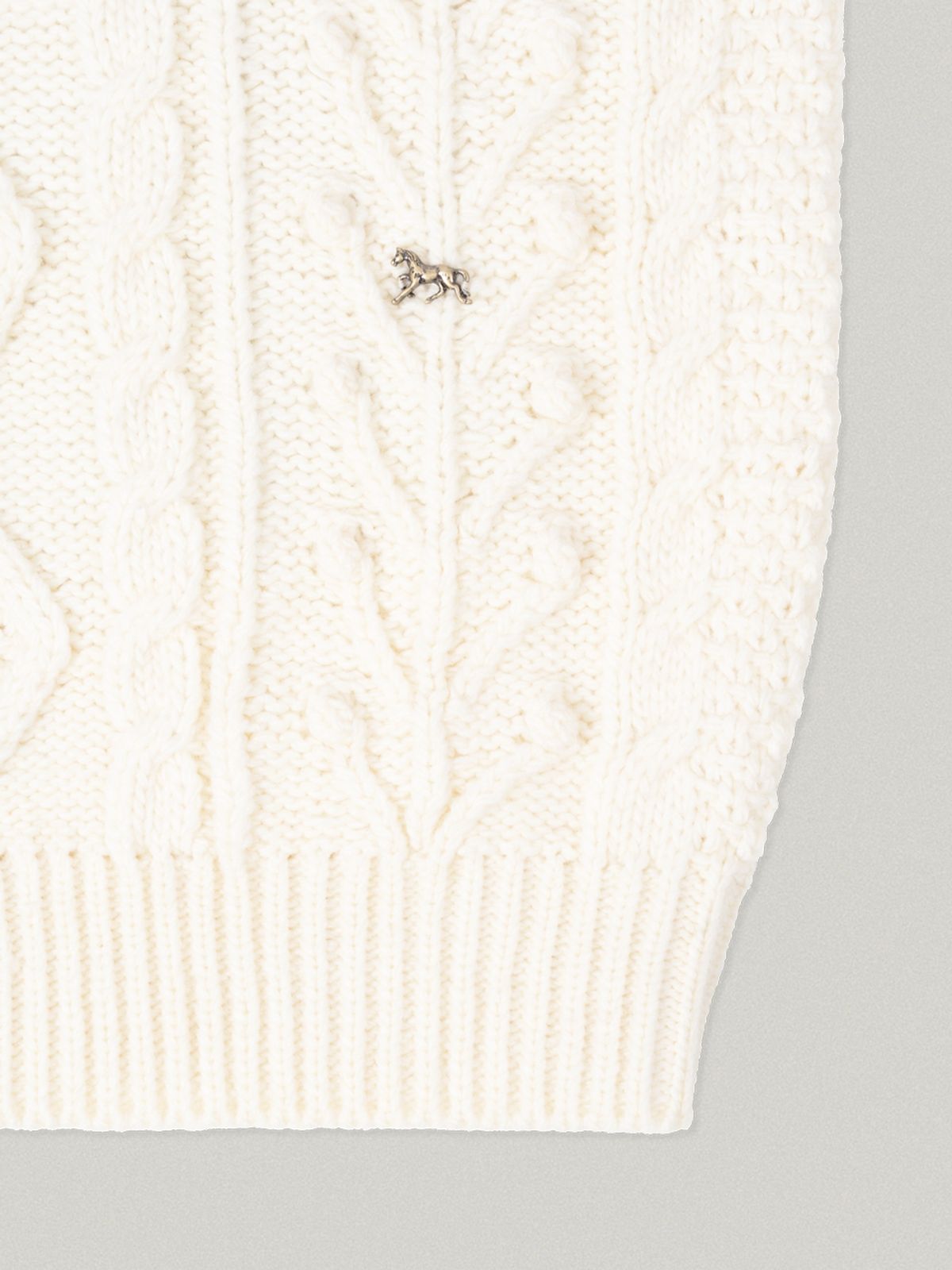 폴뉴아(FOLNUA) BUZZI BULKY KNIT [IVORY]