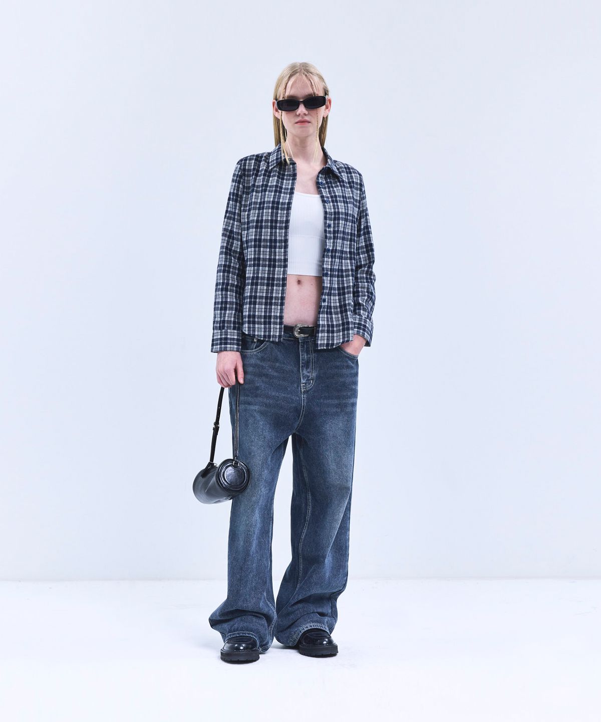 비바브라운(VIVABROWN) 85-VIVA077 체스 슬림핏 긴팔 체크 셔츠 네이비