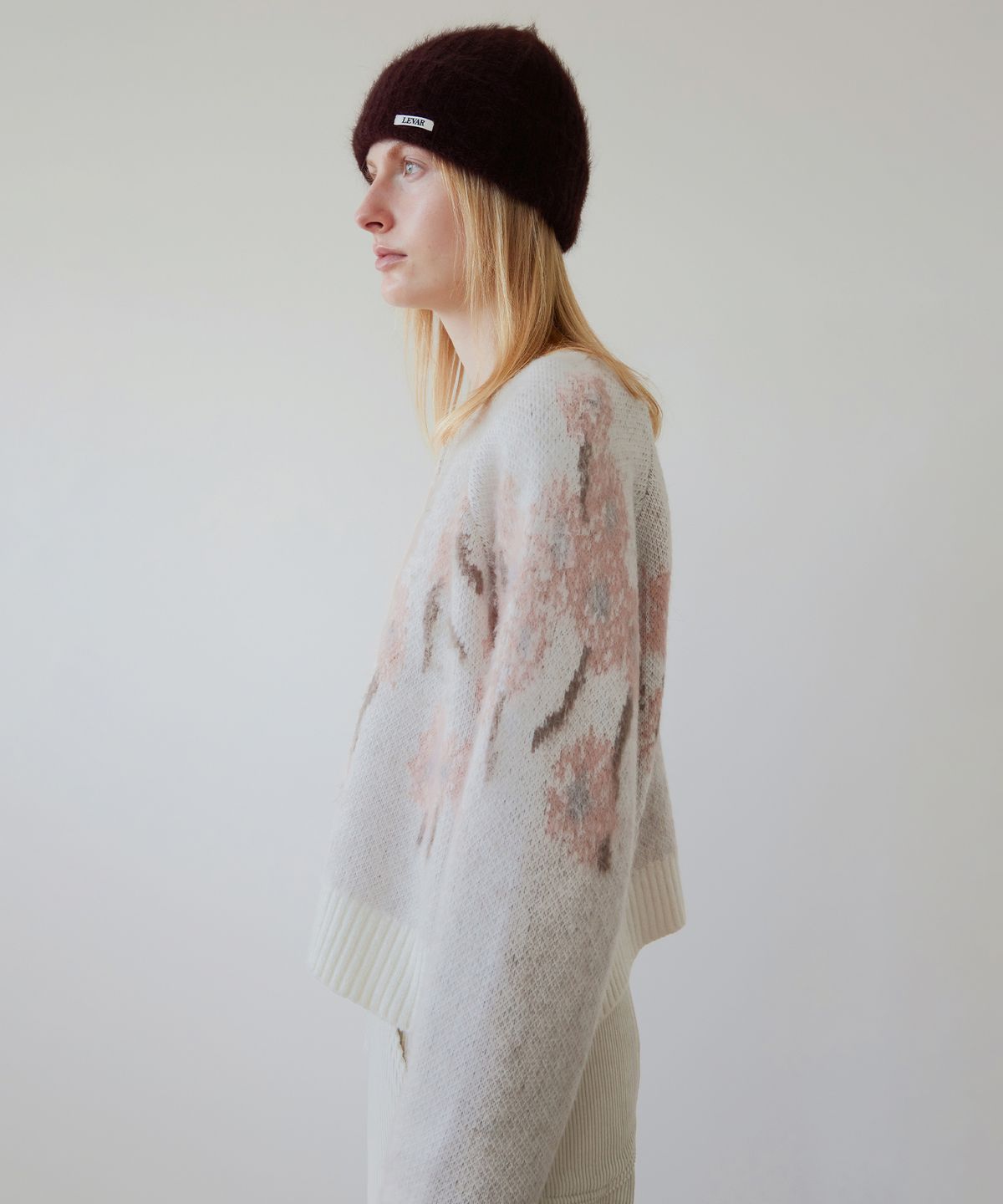 르바(LEVAR) Soft Angora Beanie - Cranberry