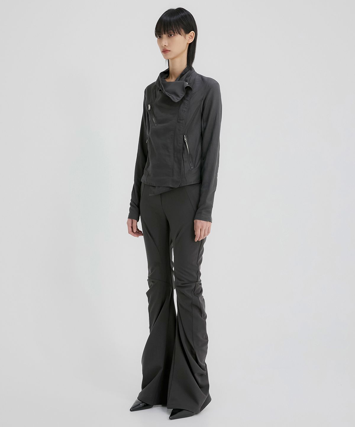 플레어업(FLAREUP) Asymmetrical Drape Pants (FL-245_Charcoal)