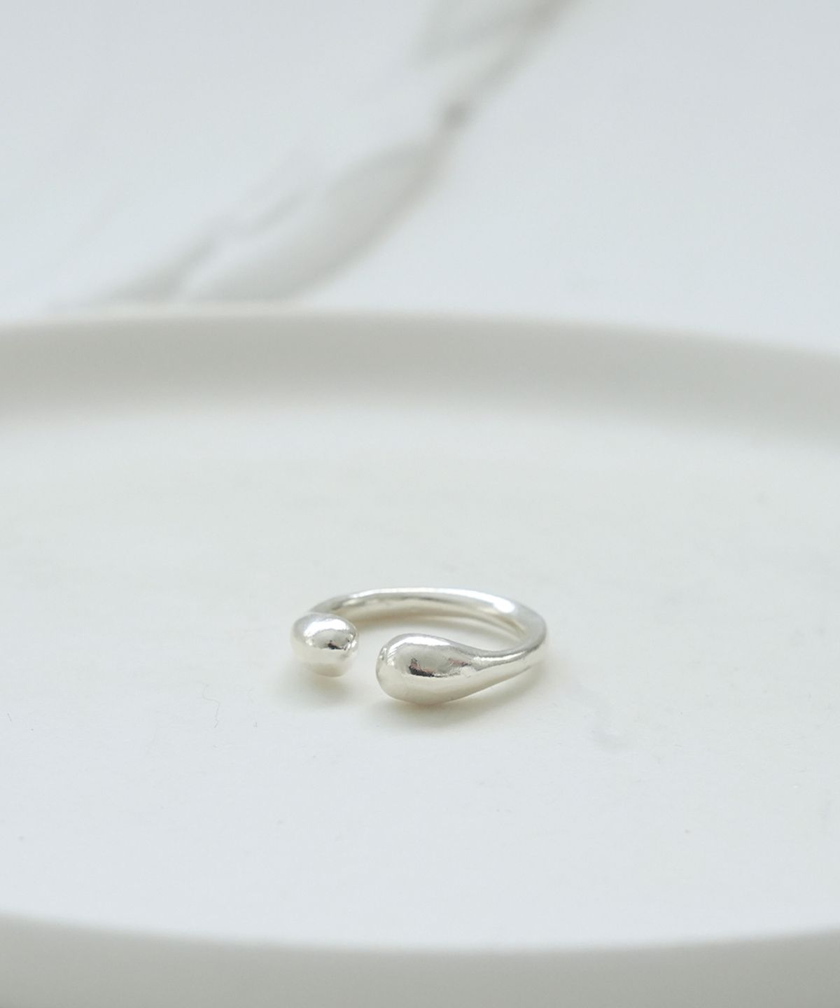 레인디어(REINDEER) GROTTO RING 04