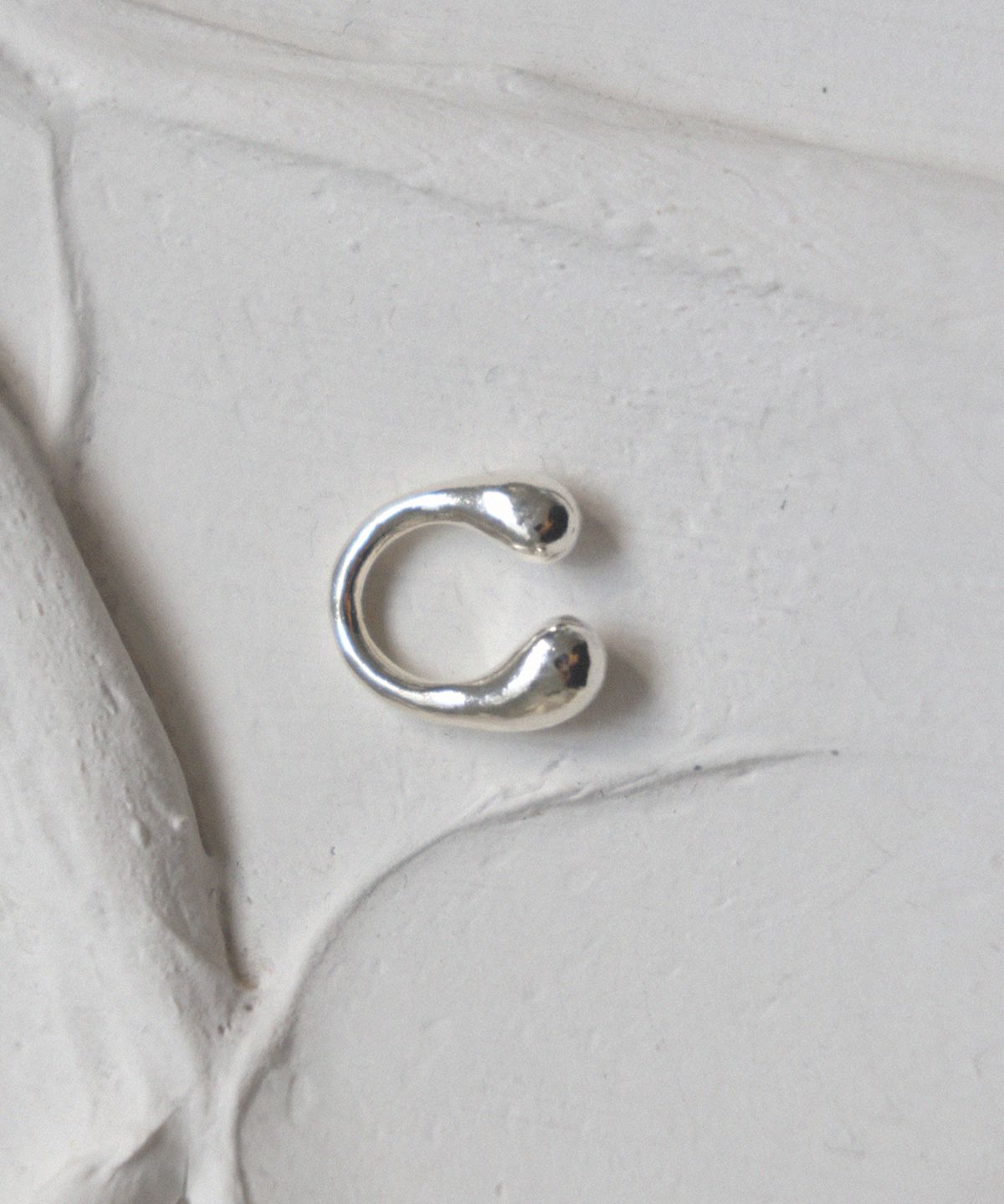 레인디어(REINDEER) GROTTO EARCUFF 02