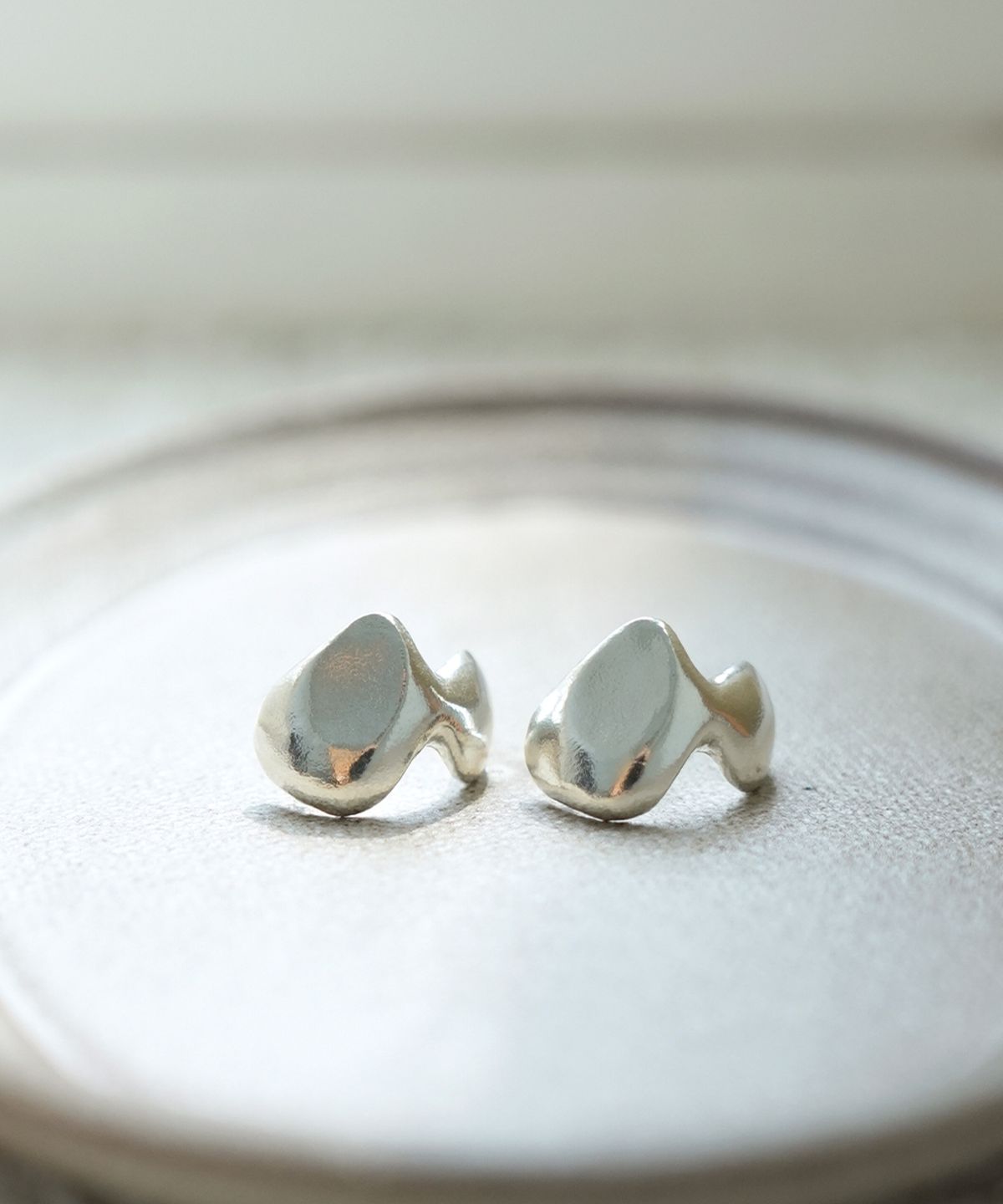 레인디어(REINDEER) GROTTO EARRING 08