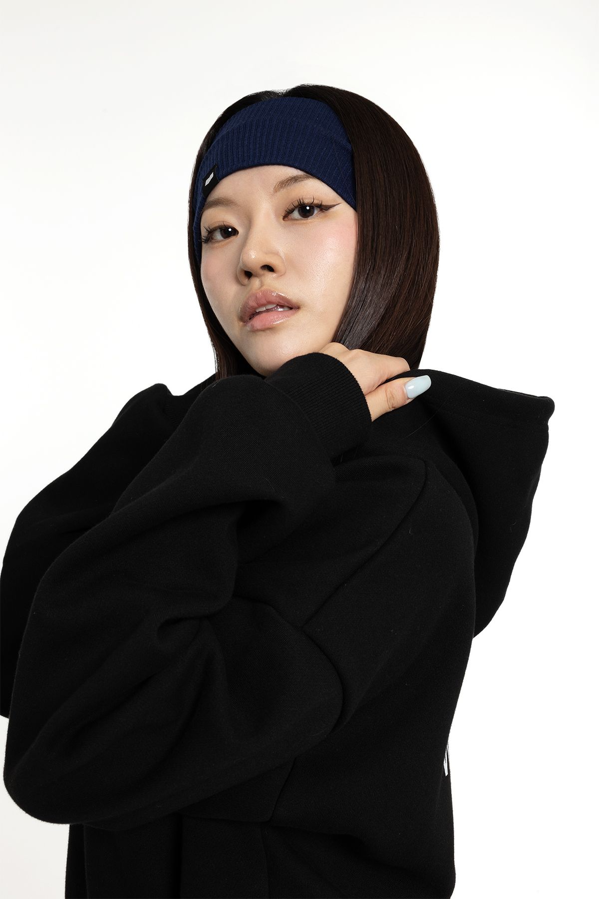 위드노쇼어(WITHNOSHORE) irregular hairband