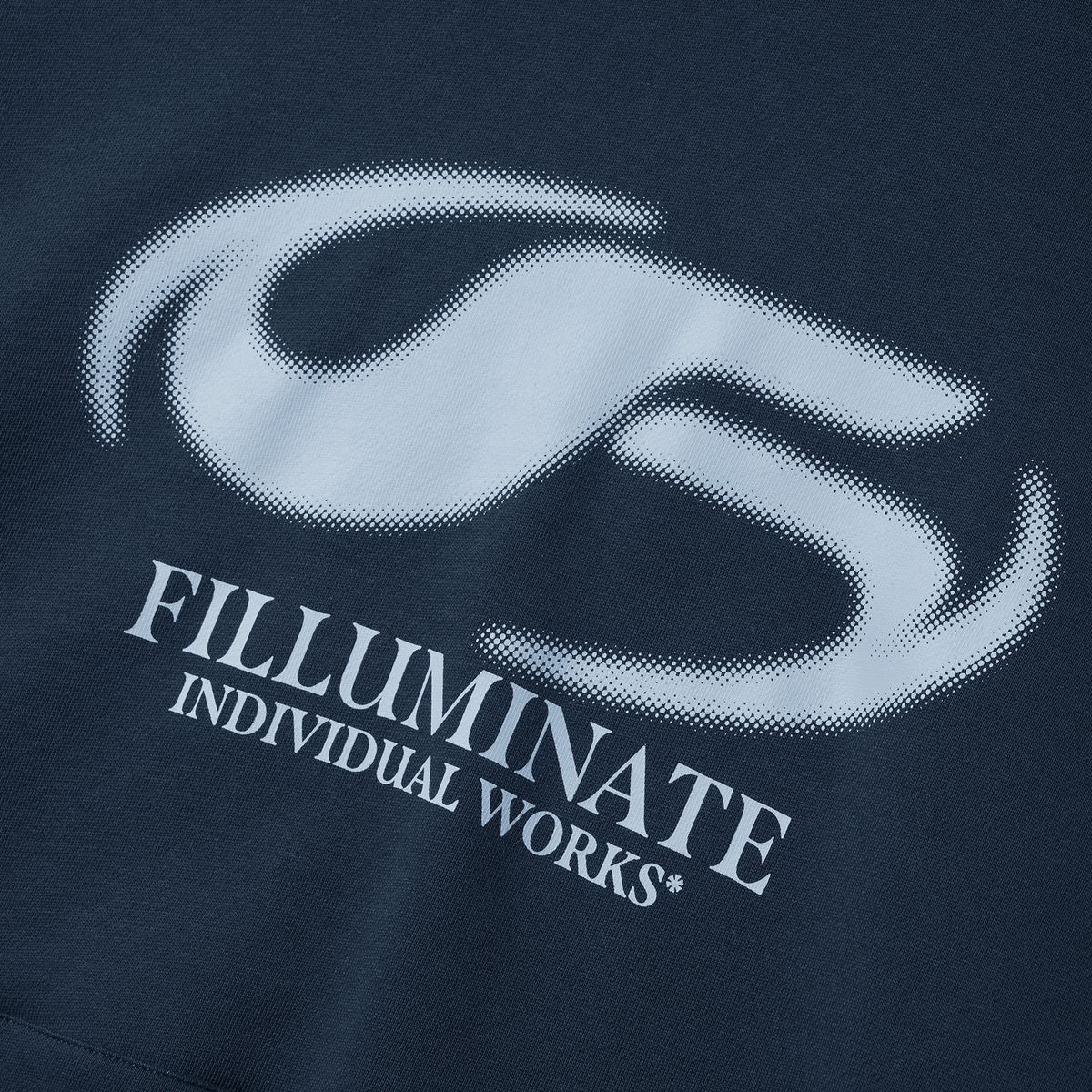 필루미네이트(FILLUMINATE) 심볼 로고 스프레드 후디-네이비