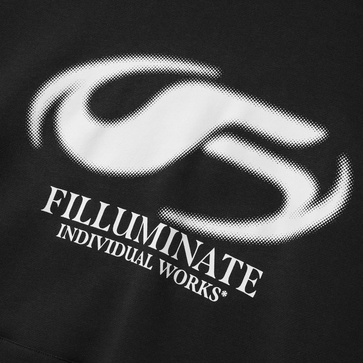 필루미네이트(FILLUMINATE) 심볼 로고 스프레드 후디-블랙