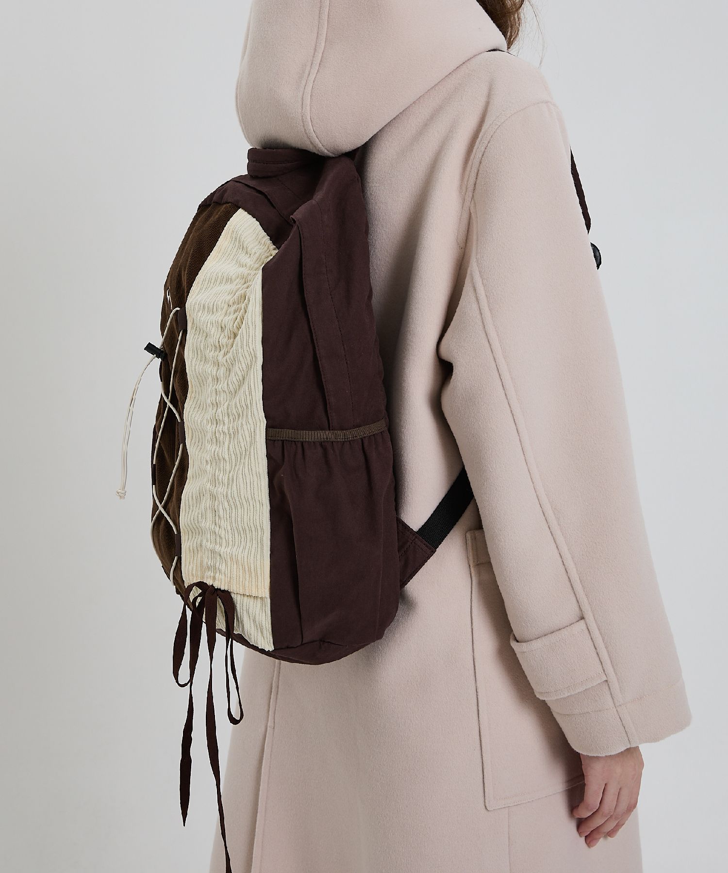 【Wai Kei】 Half string corduroy backpack /追跡付 MUSINSA公式 | WAI KEI Half String Corduroy Backpack Brown