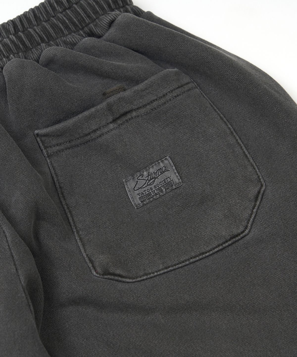 스티그마(STIGMA) Applique STGM Pigment Washed Wide Jogger Pants Charcoal