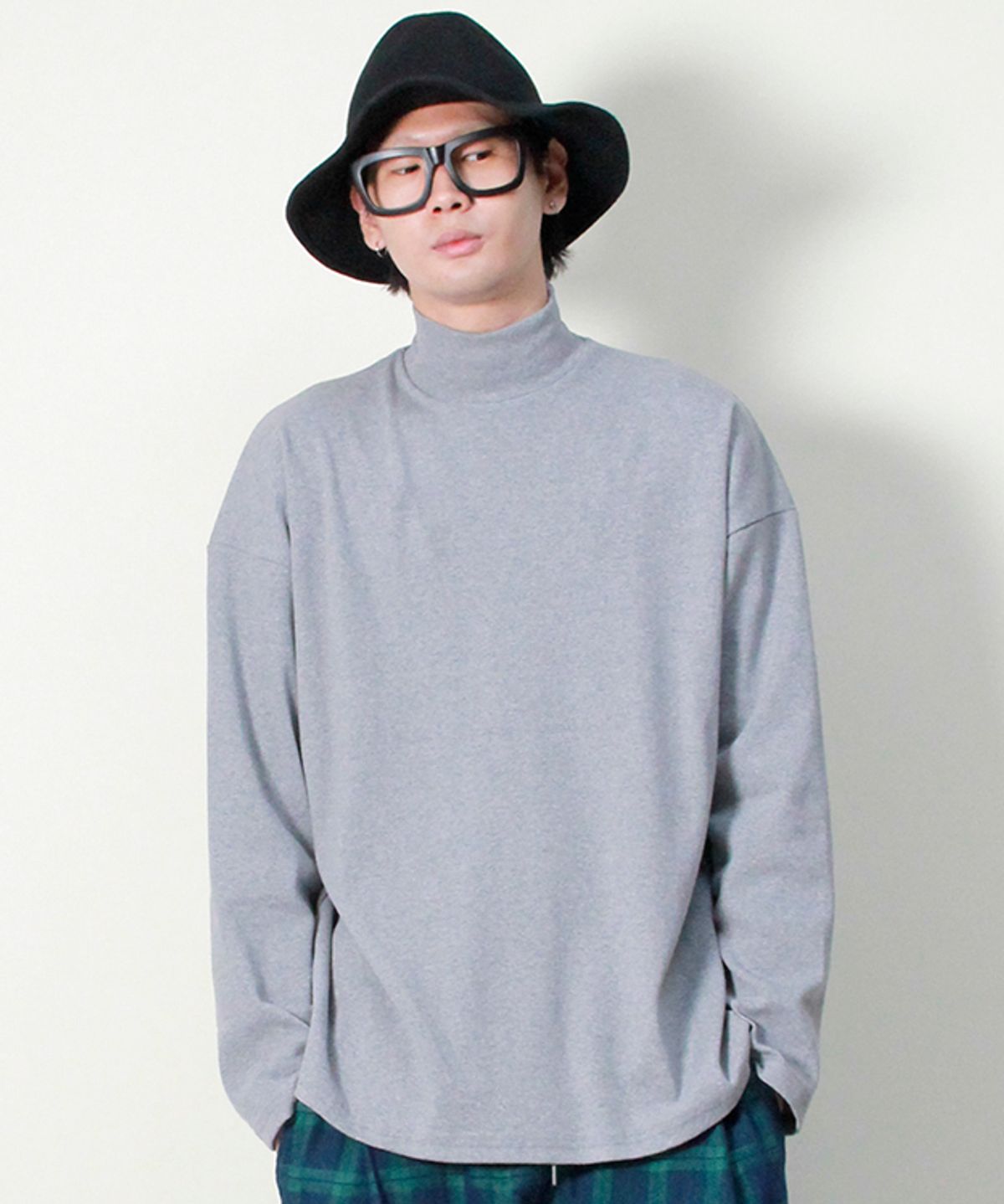 드마크(DEMARC) 오버핏 터틀 넥 긴팔 티셔츠 그레이