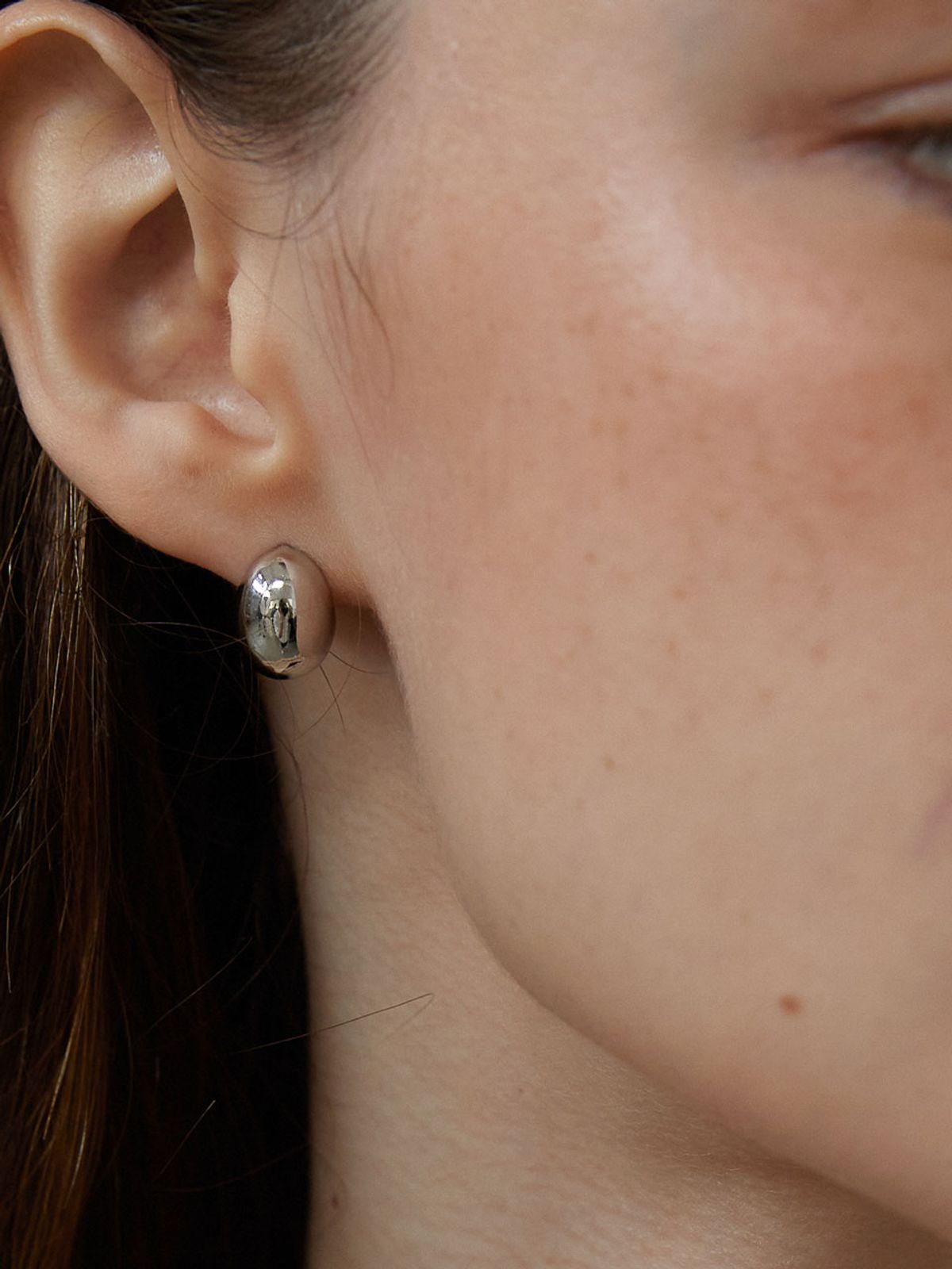 러브미몬스터(LOVE ME MONSTER) Minimal Egg Earrings (L243MER050)