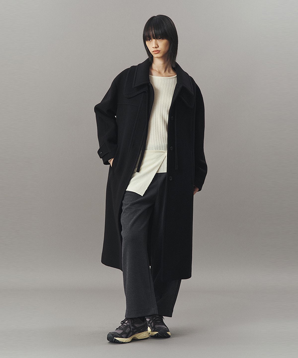 아위(AHWE) KNIT COLLAR BALMACAAN COAT_BLACK