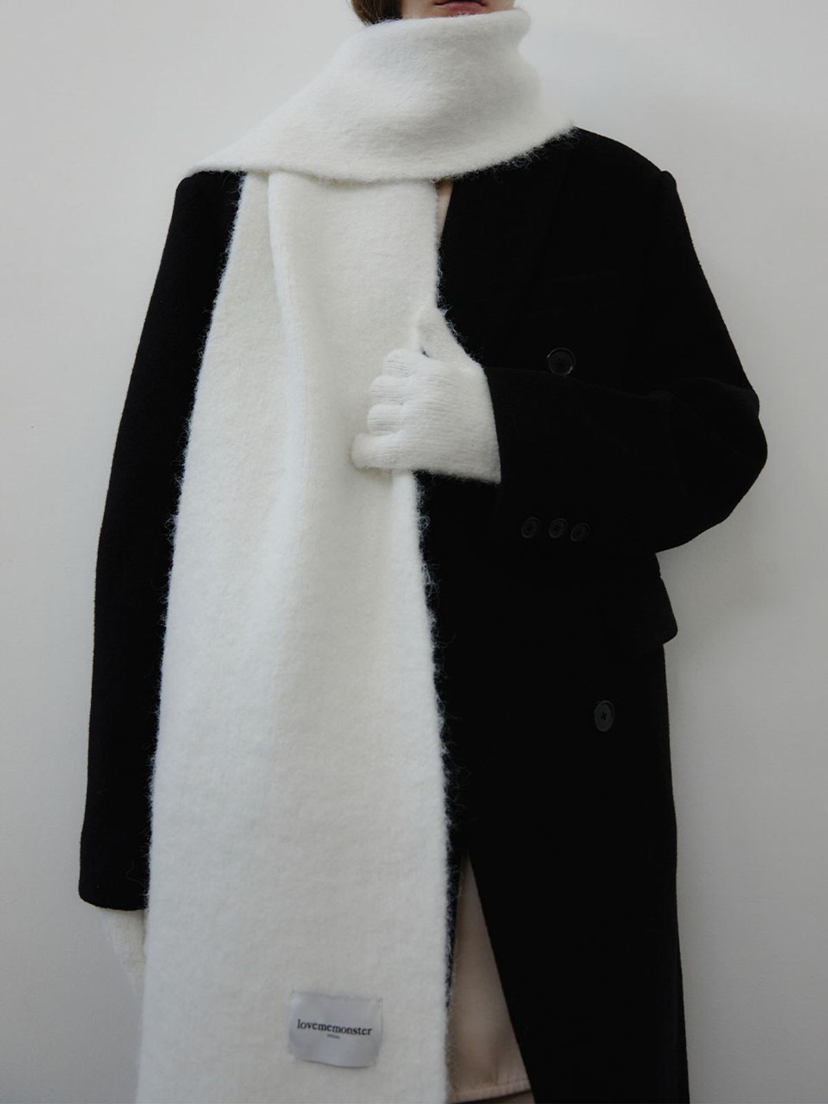 러브미몬스터(LOVE ME MONSTER) Mild Winter Muffler_WH (L244MMF040)