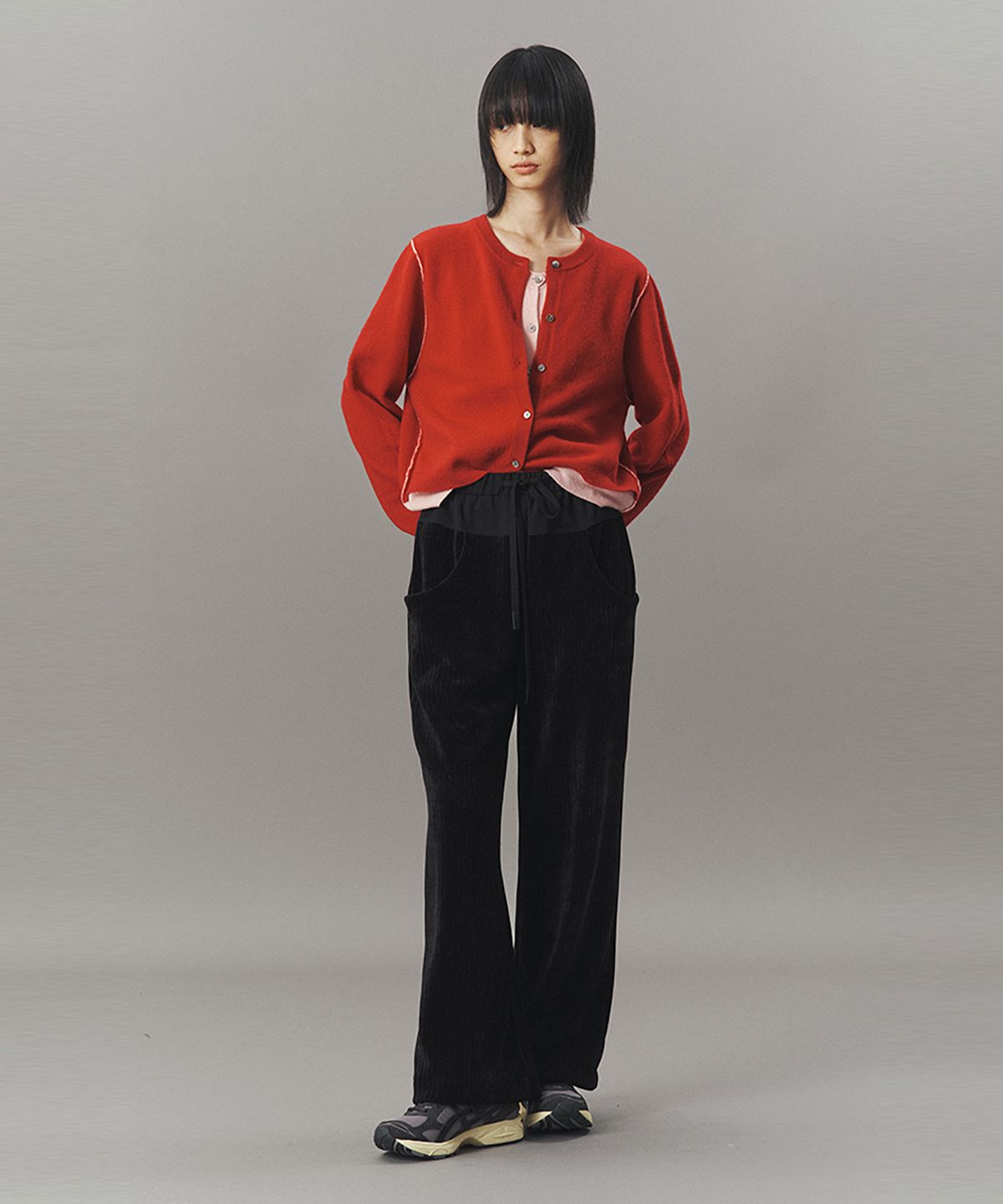 아위(AHWE) CORDUROY COMBO PANTS_BLACK