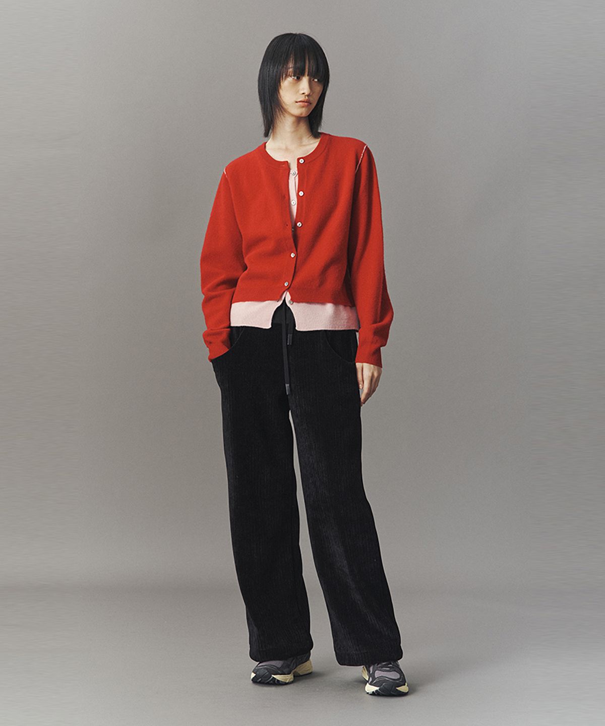 아위(AHWE) CORDUROY COMBO PANTS_BLACK