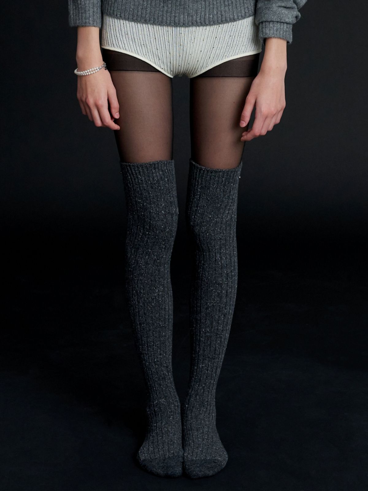러브미몬스터(LOVE ME MONSTER) Ribbed Wool Over Knee Socks_3COL (L244MSC010)
