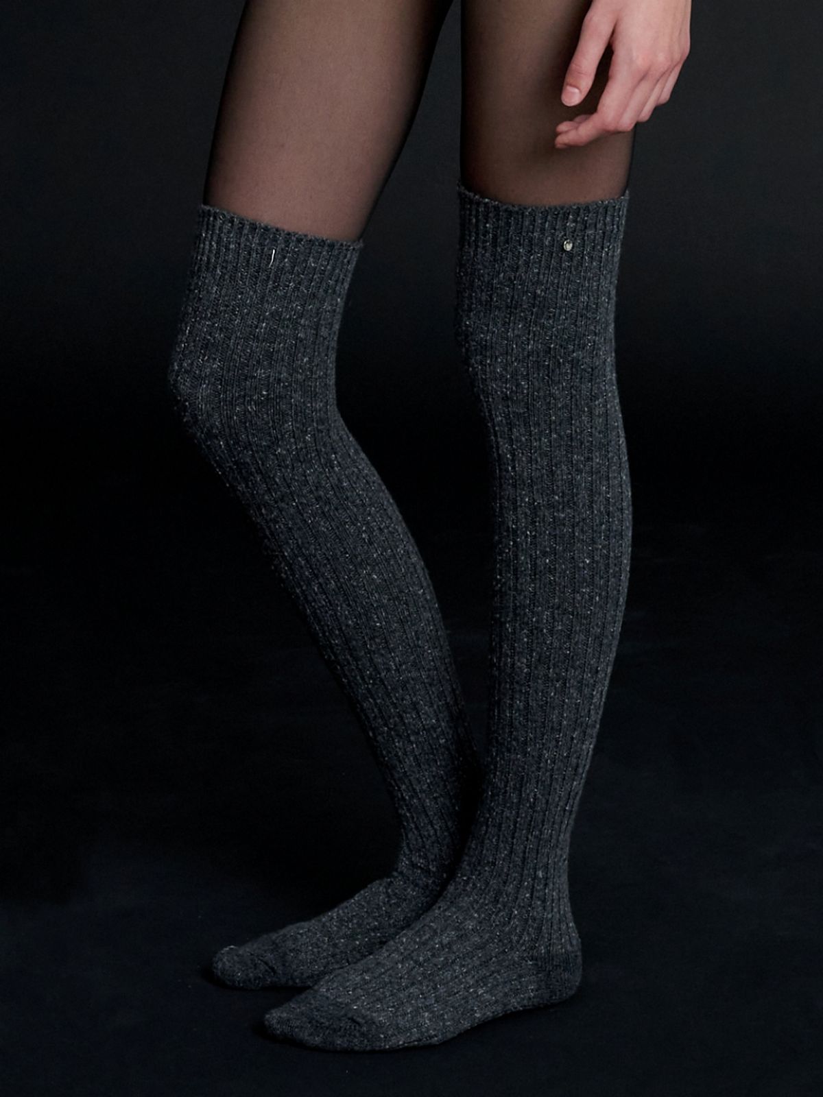 러브미몬스터(LOVE ME MONSTER) Ribbed Wool Over Knee Socks_3COL (L244MSC010)