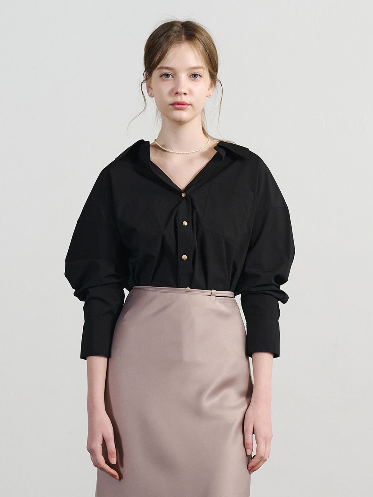 로트르드민(LAUTREDE MIN) Lautre Jadin Black shirts