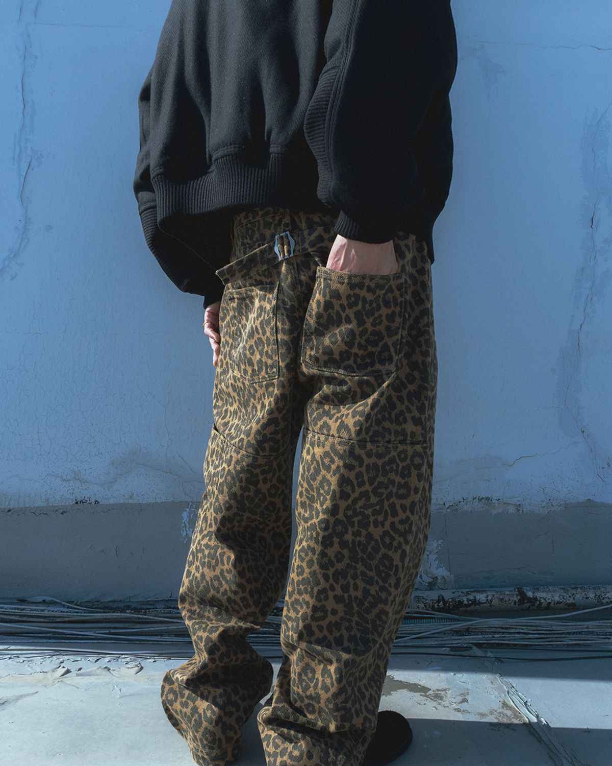 카락터(KARACTOR) Leopard cotton twill pants / Beige