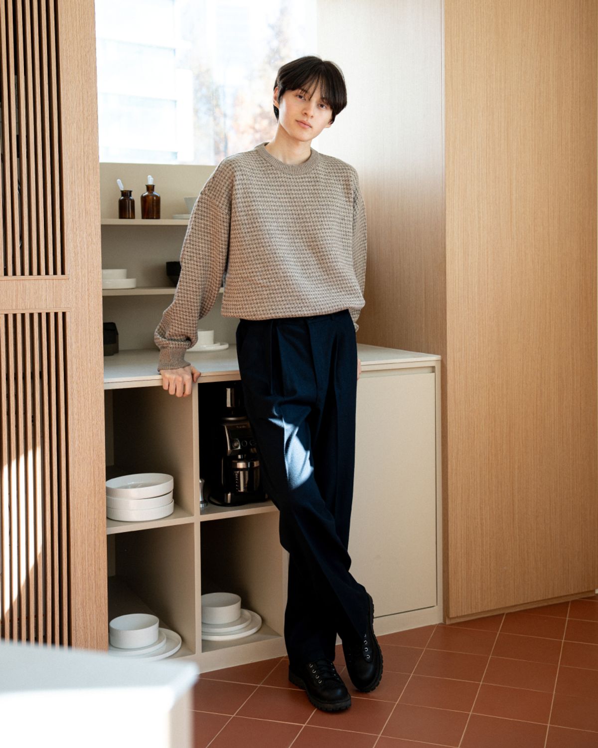 아스트레이(ASTLAY) Loveless Round Neck knit (Wood/S,white/M.Grasy)