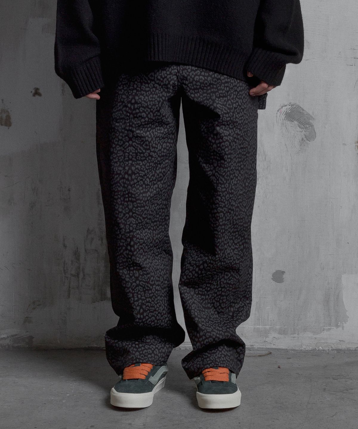 슈브토(SHVTO) Leopard easy pants