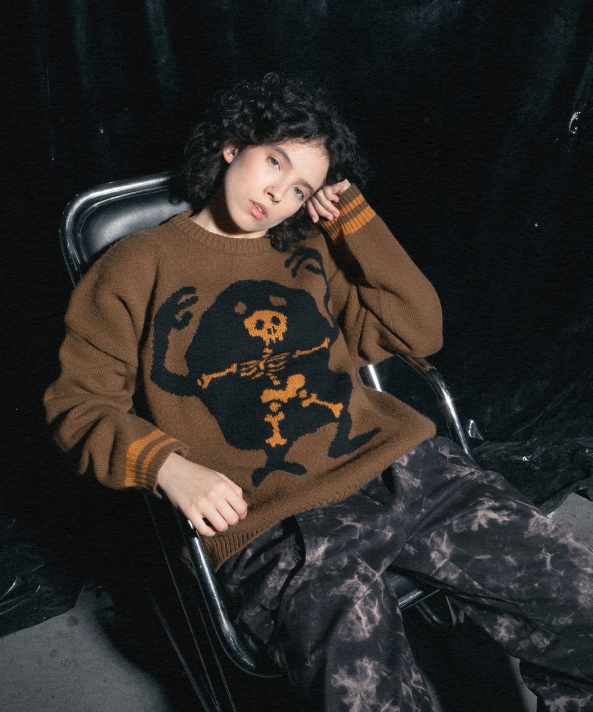 슈브토(SHVTO) Skeleton knitwear brown
