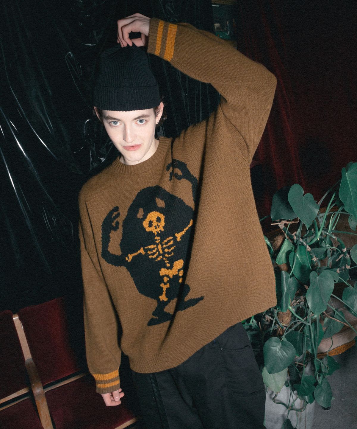 슈브토(SHVTO) Skeleton knitwear brown