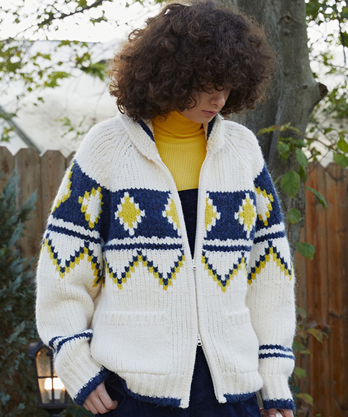 그린버터(GREENBUTTER) Big Dia Cowichan Cardigan (L/Beige)