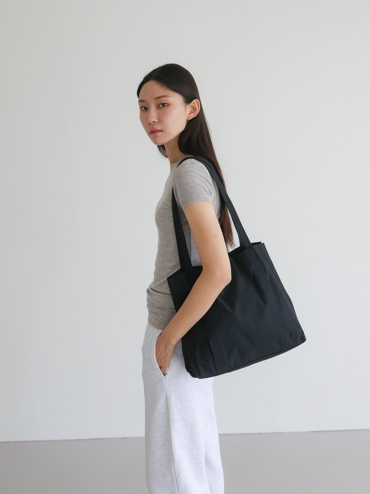 킬리안(KYLIAN) Rose Nylon 2color 로제 나일론 숄더백