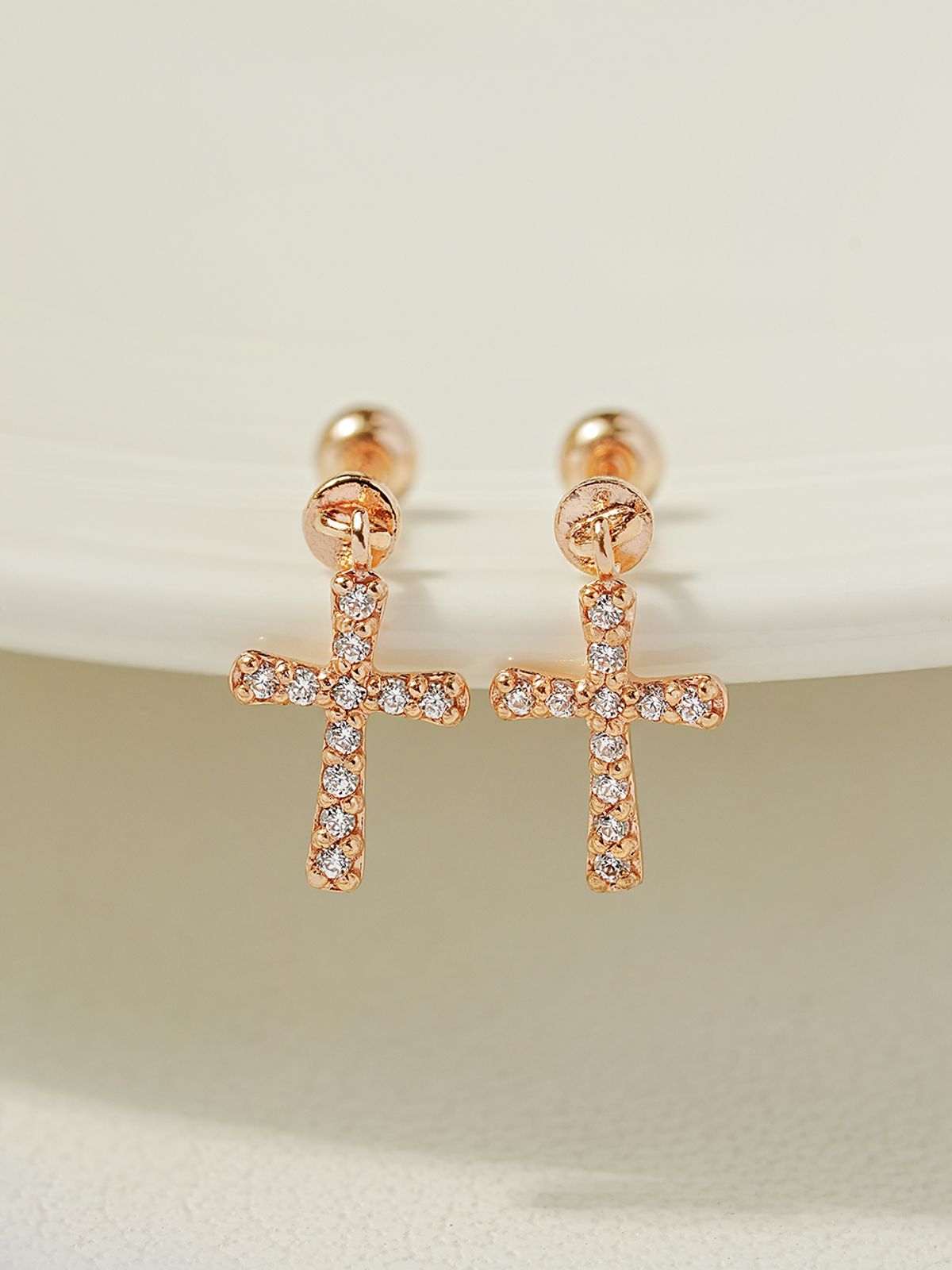 미니멀피어싱(MINIMALPIERCING) 14K 모던 큐빅 십자가 드롭 피어싱 귀걸이