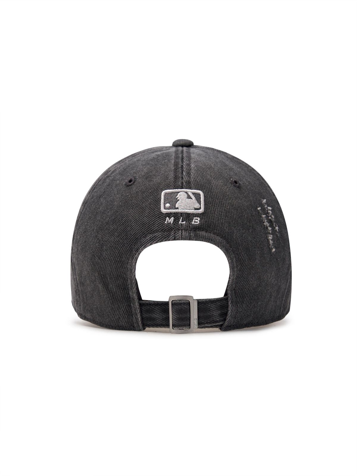 엠엘비(MLB) 데미지 워싱 언스트럭쳐 볼캡 NY (Charcoal Grey)