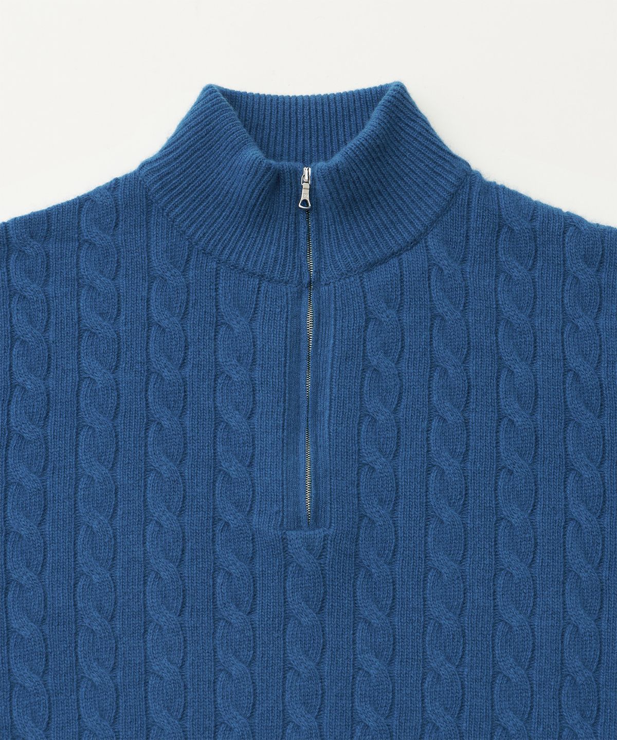 어나더 오피스(ANOTHER OFFICE) Half Zip-Up Cable Sweater (Blue)