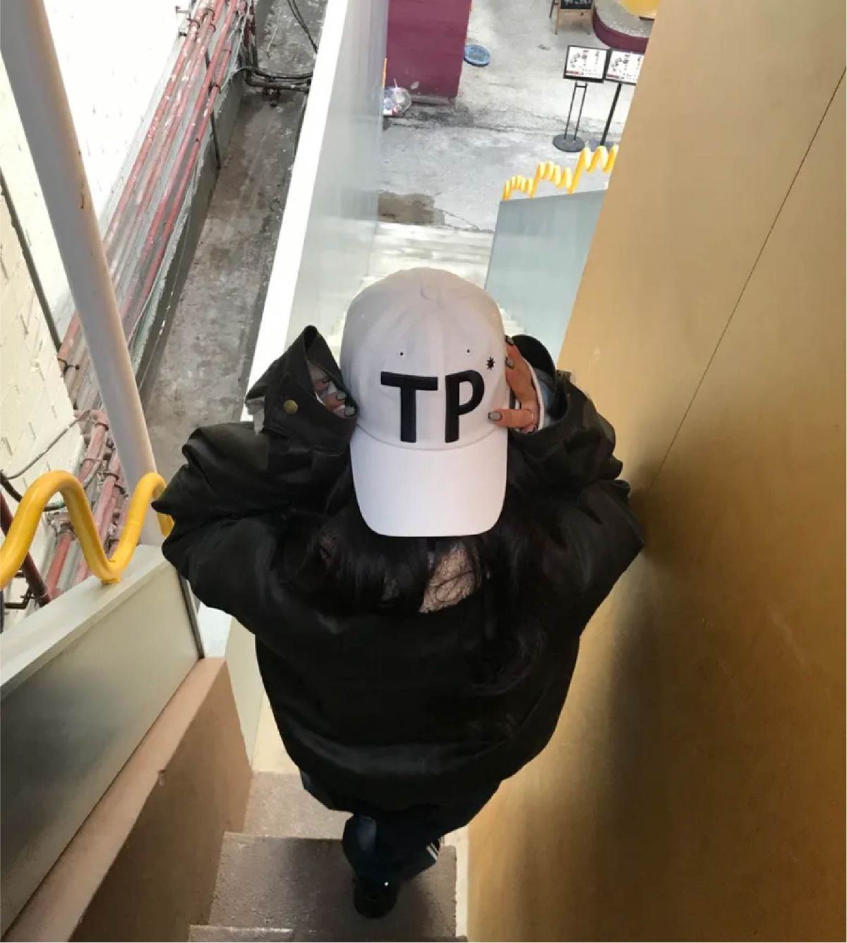 테포르(TEPOR) TP 빅 로고 엠보 볼캡 - 화이트