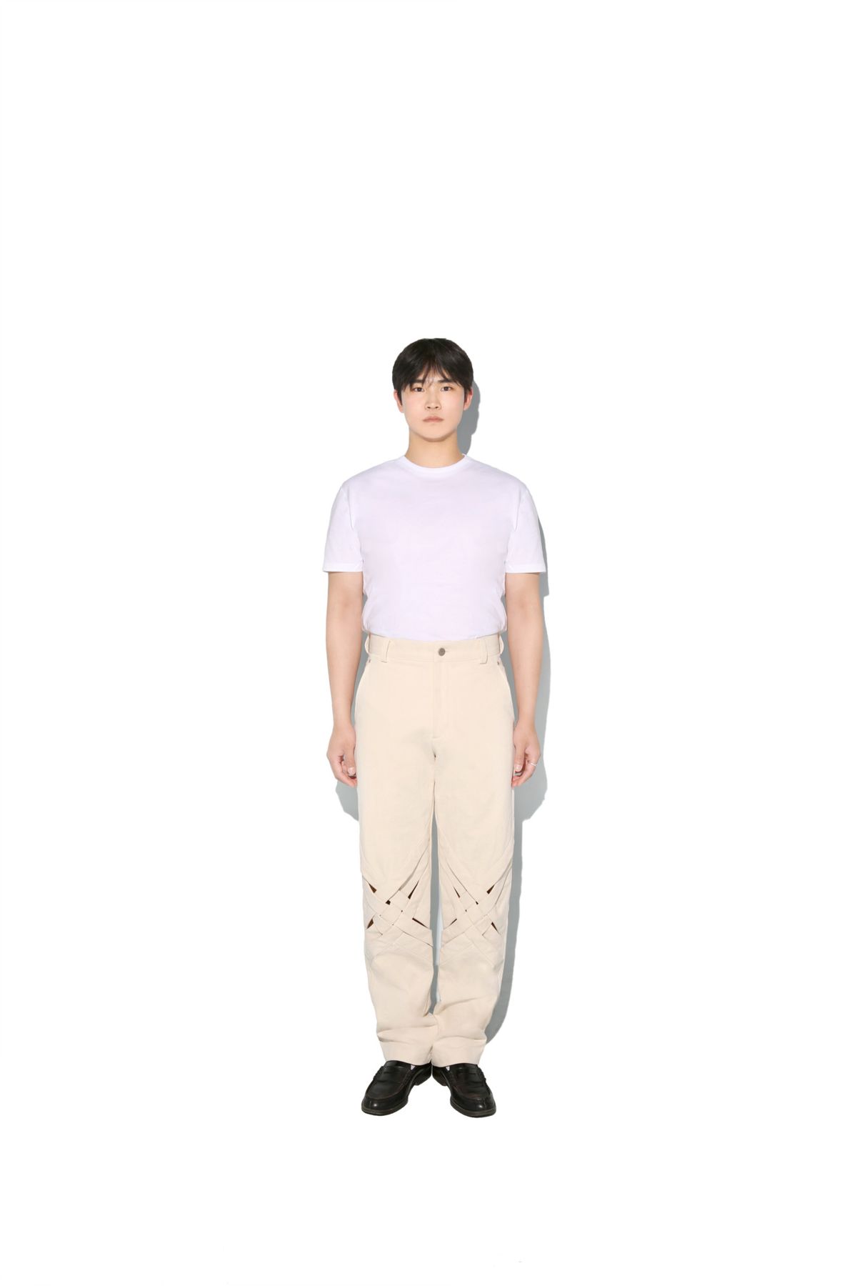로익(LOIC) 발로 팬츠_미색