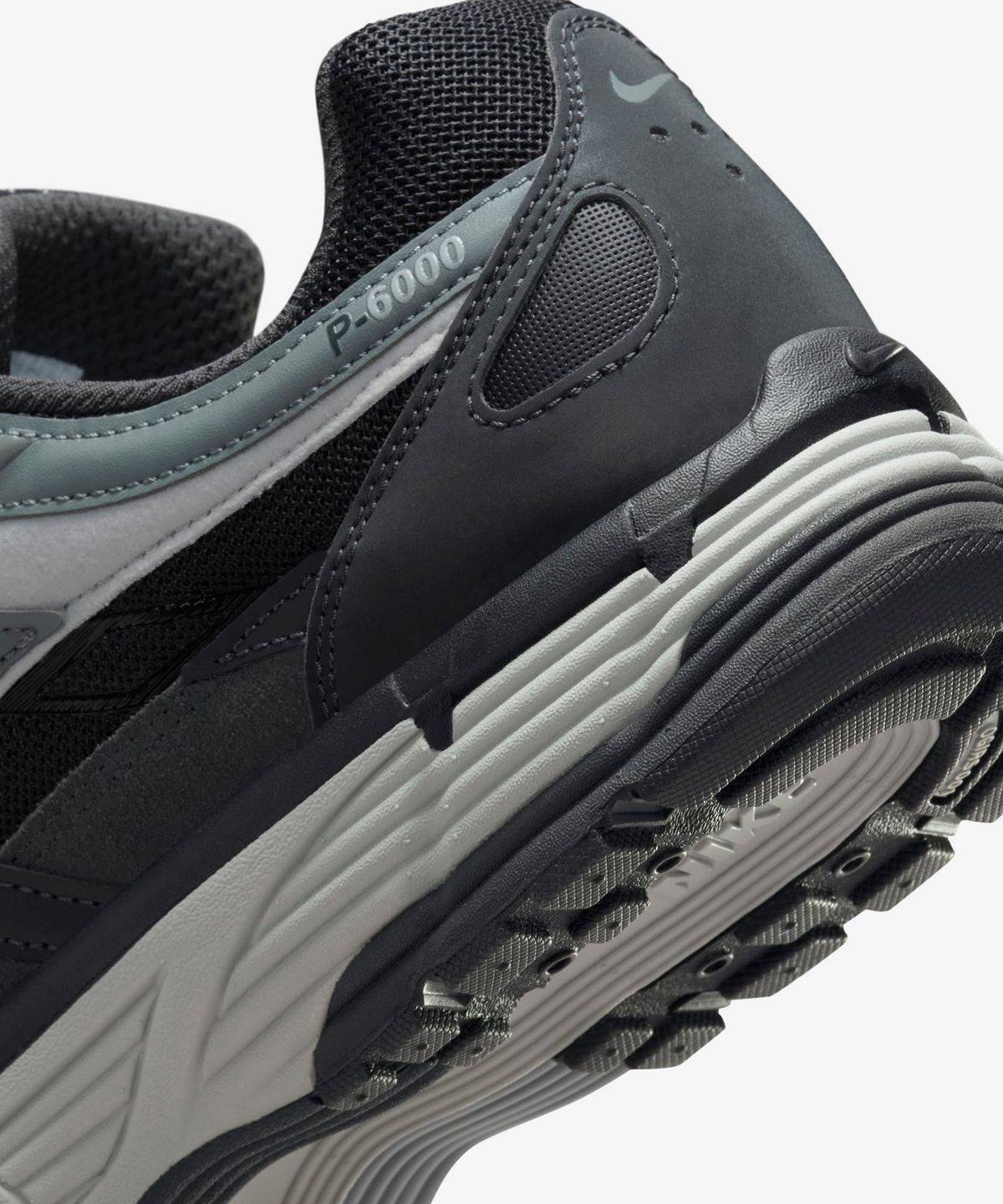 나이키(NIKE) P-6000 M - 앤트러사이트:블랙:스모크 그레이:라이트 스모크 그레이 / HQ3818-001