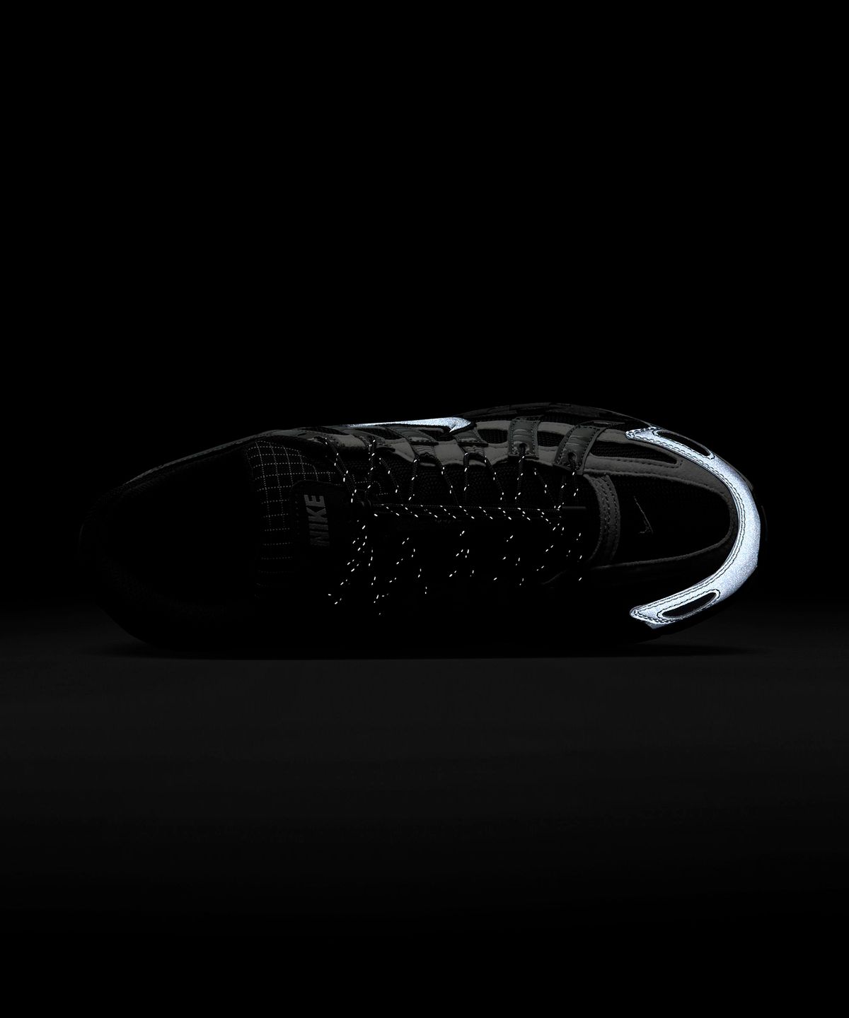 나이키(NIKE) P-6000 M - 앤트러사이트:블랙:스모크 그레이:라이트 스모크 그레이 / HQ3818-001
