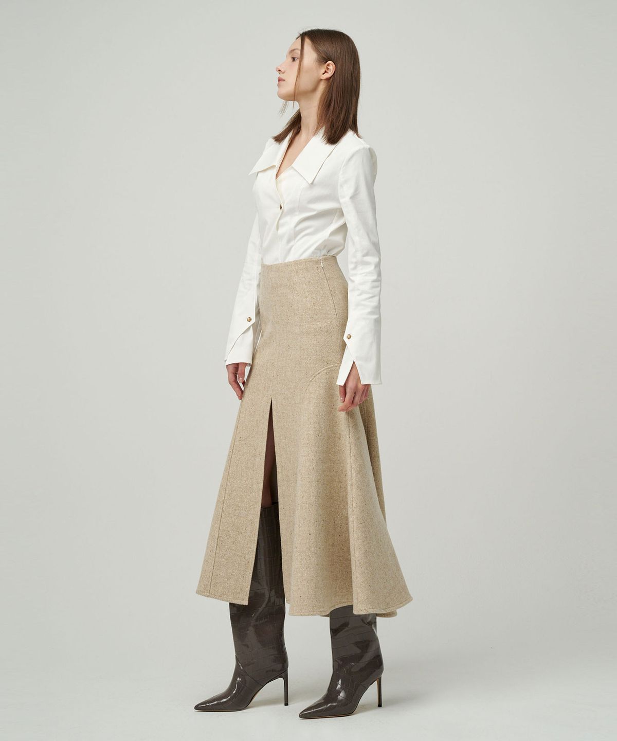 세컨드 아르무아(02ARMOIRE) Aveline Skirt _ Oatmeal