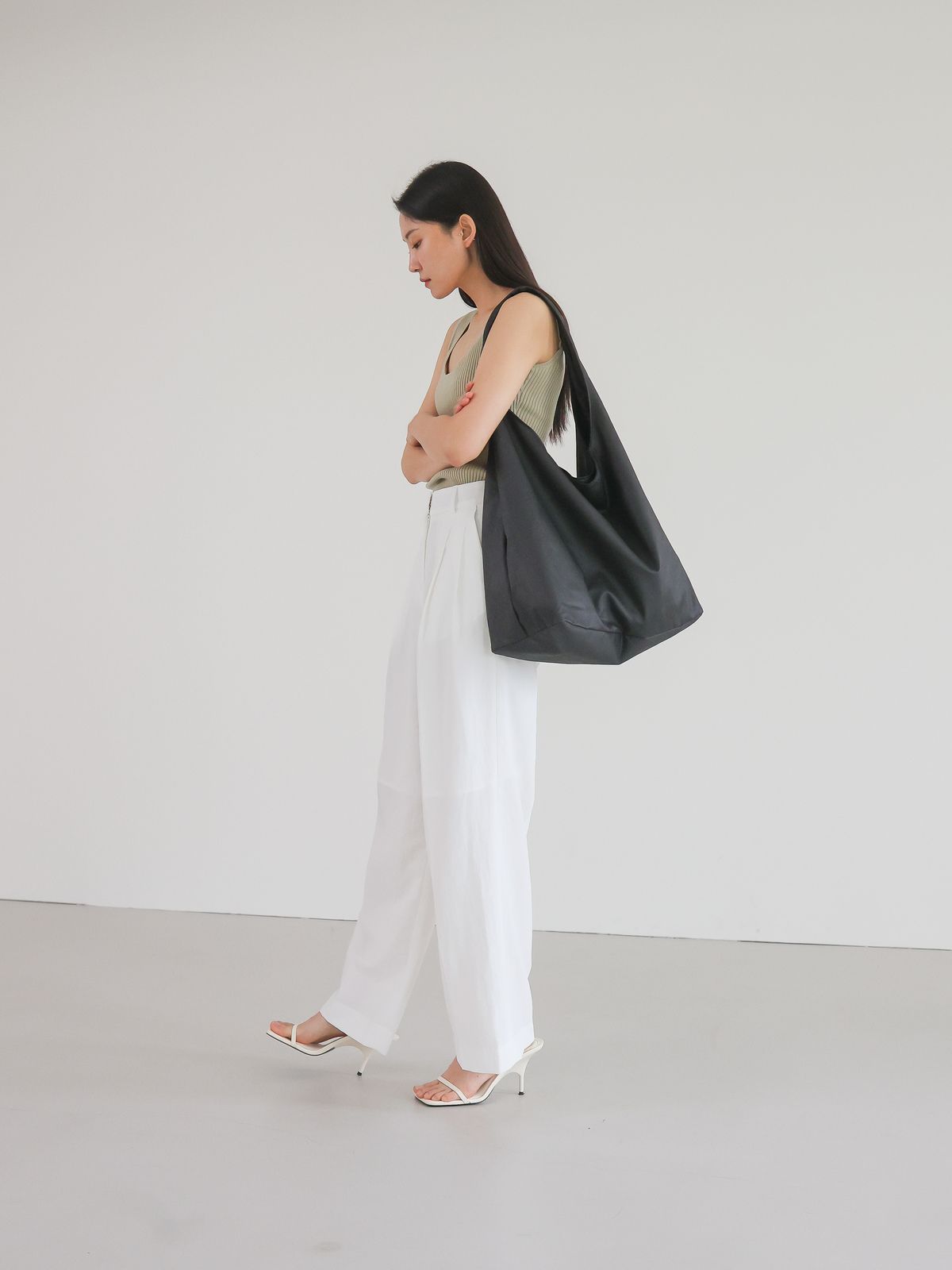 킬리안(KYLIAN) Roa L Calfskin 2color 로아 L 카프스킨 호보백