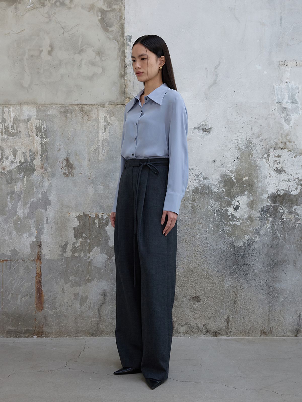 분닥세인츠(THE BOONDOCK SAINTS) Wide Viscose Blend Trousers Dark Grey