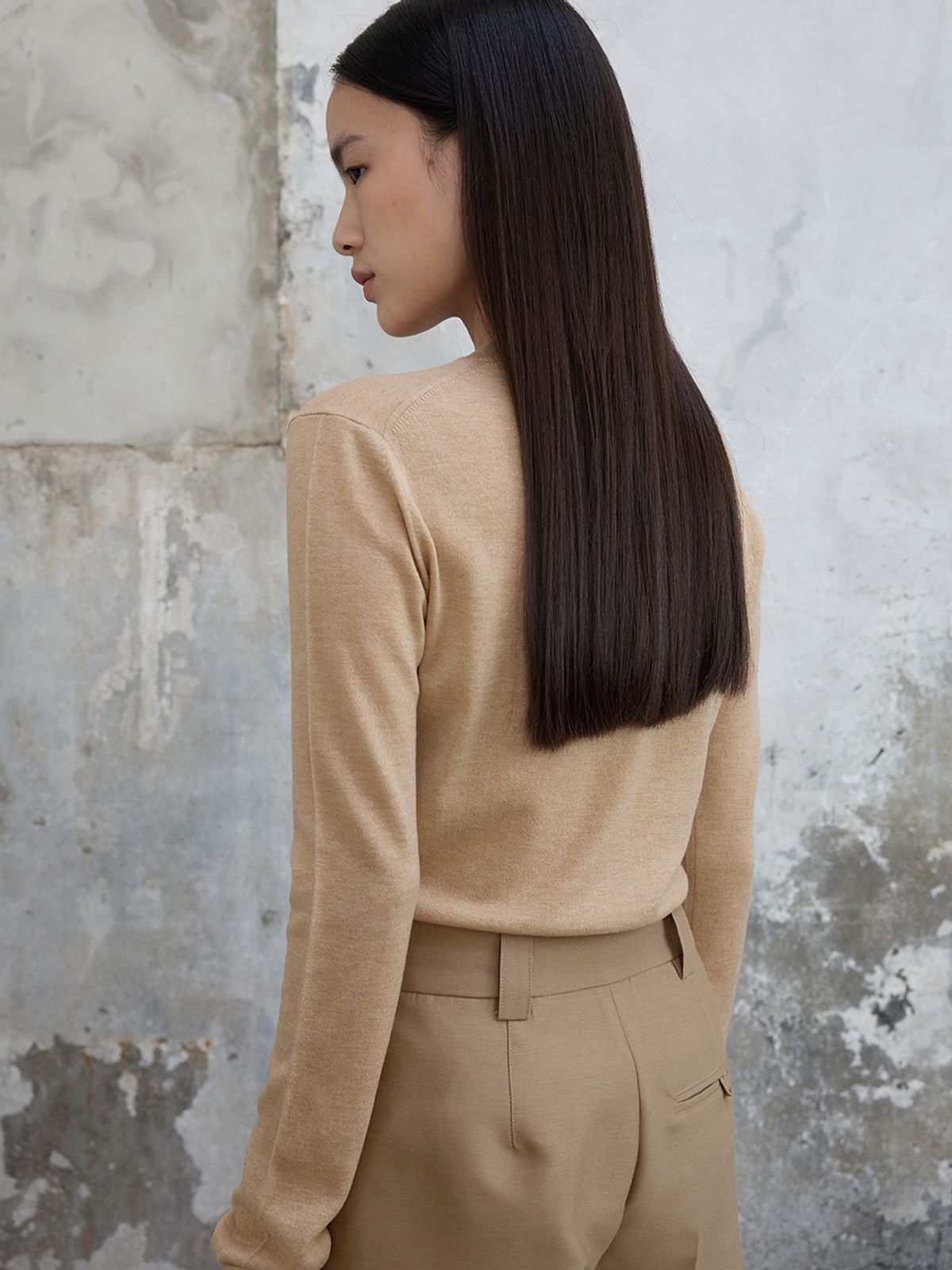분닥세인츠(THE BOONDOCK SAINTS) Round Neck Wool Kint Top Natural Beige