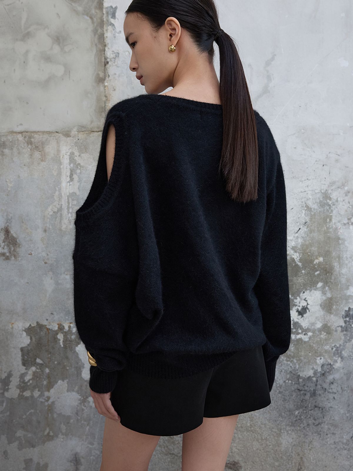 분닥세인츠(THE BOONDOCK SAINTS) Cut Out Brushed Pullover Black