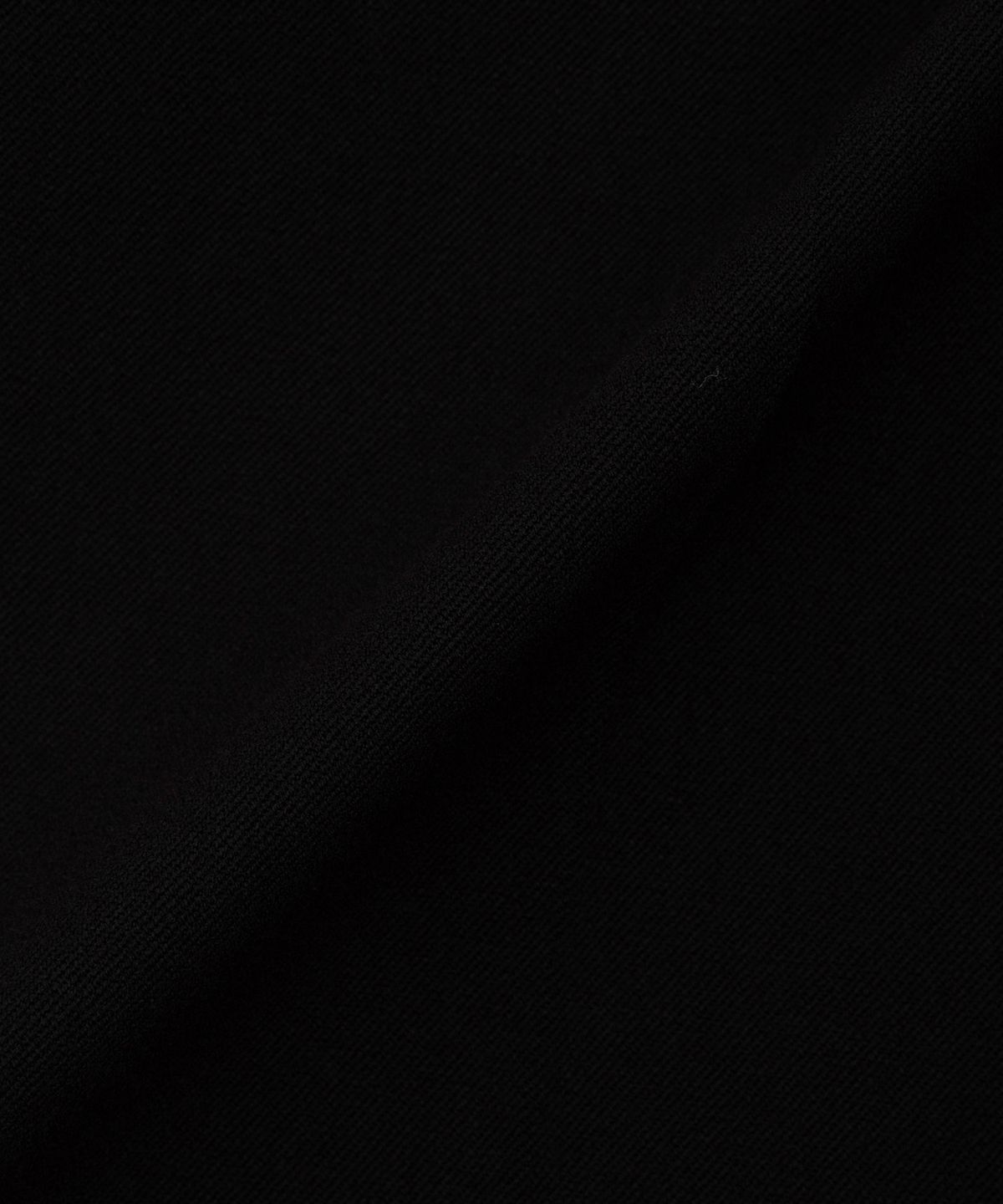 베이직하우스(BASIC HOUSE) 남성 테이퍼드핏 히든밴딩 슬랙스 블랙 LAPT0101